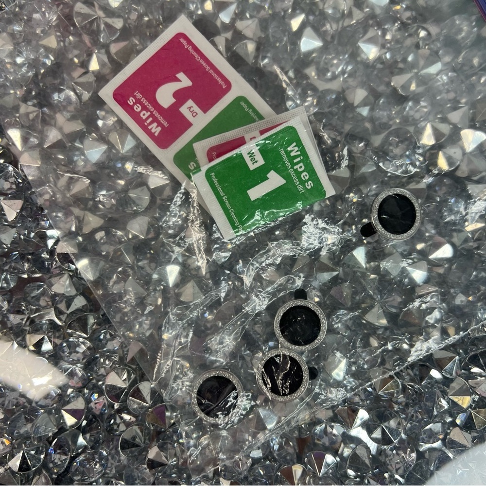 Rhinestone i-Phone camera covers sparkly  - Silver & Black